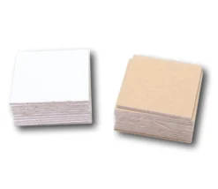 Tout Pour le Jeu 24 carrés 4 x 4 cm carton rigide blanc/gris vierge tuiles à personnaliser