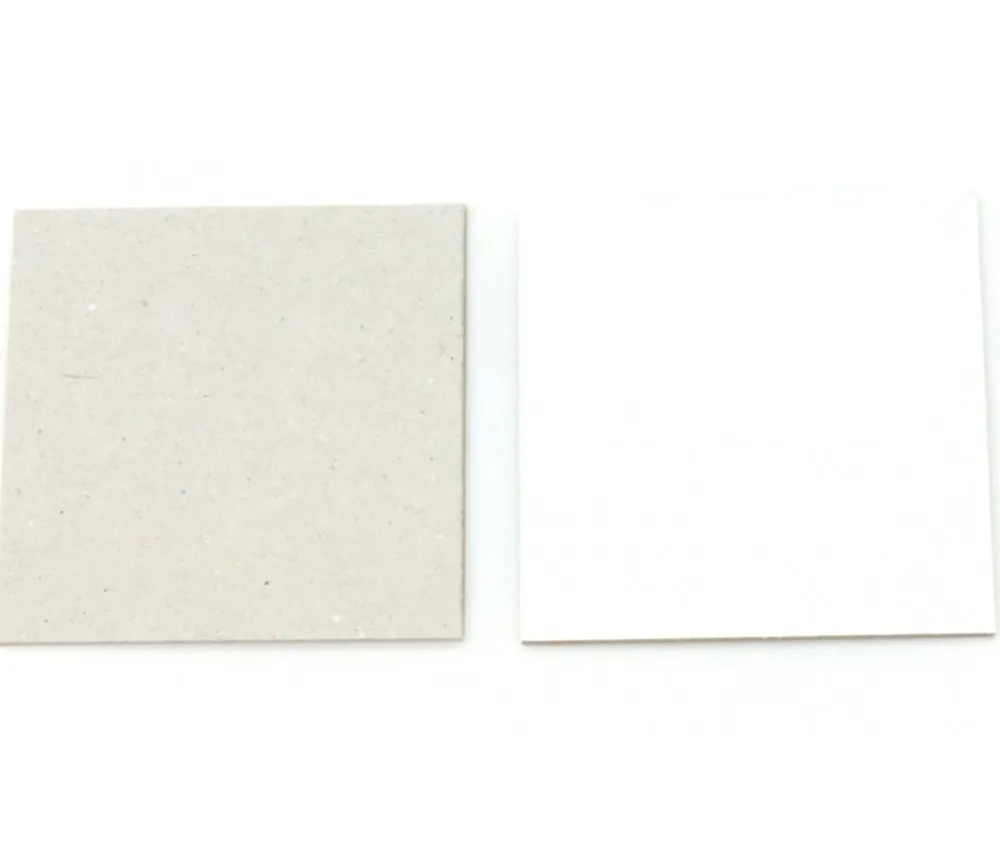 Tout Pour le Jeu 24 carrés 4 x 4 cm carton rigide blanc/gris vierge tuiles à personnaliser