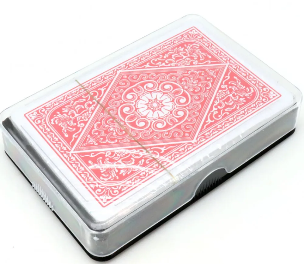 Tout Pour le Jeu 54 cartes internationales 100 % plastique Lonfield dans boite plastique