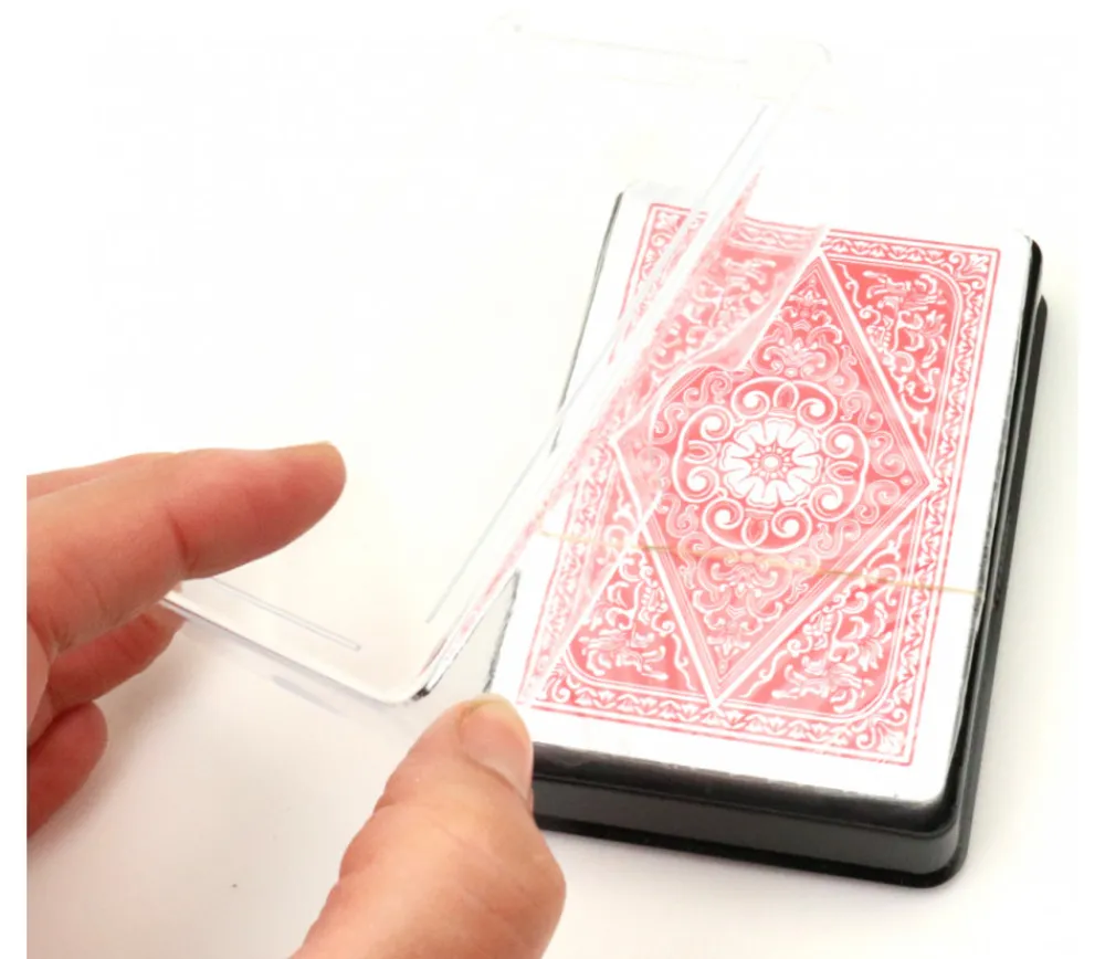 Tout Pour le Jeu 54 cartes internationales 100 % plastique Lonfield dans boite plastique