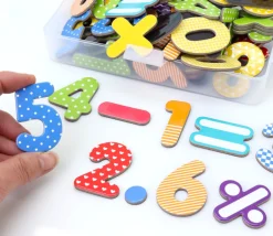 Tout Pour le Jeu 90 Chiffres et signes magnétiques 4.5 cm de hauteur