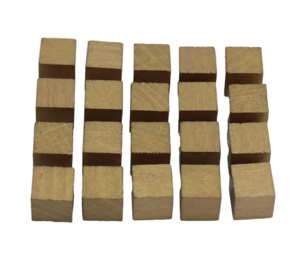 Tout Pour le Jeu 20 cubes en bois 1 cm dorés or
