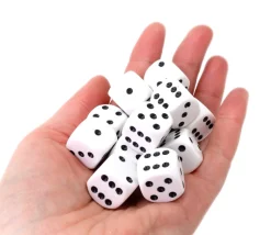 Tout Pour le Jeu 12 Dés à jouer 18 mm classique points 1 à 6 jeux de société