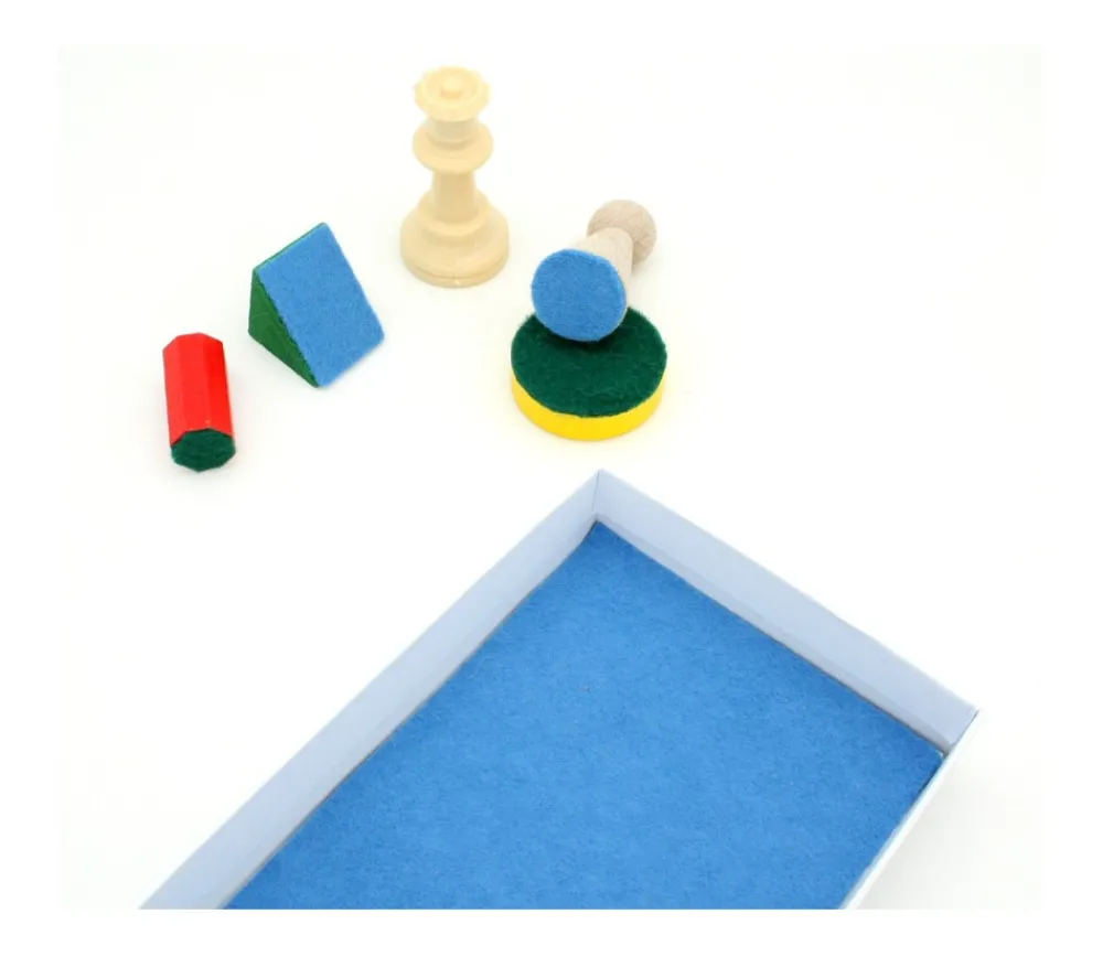 Tout Pour le Jeu 18 Feutrines colorées autocollantes 22 x 15 cm