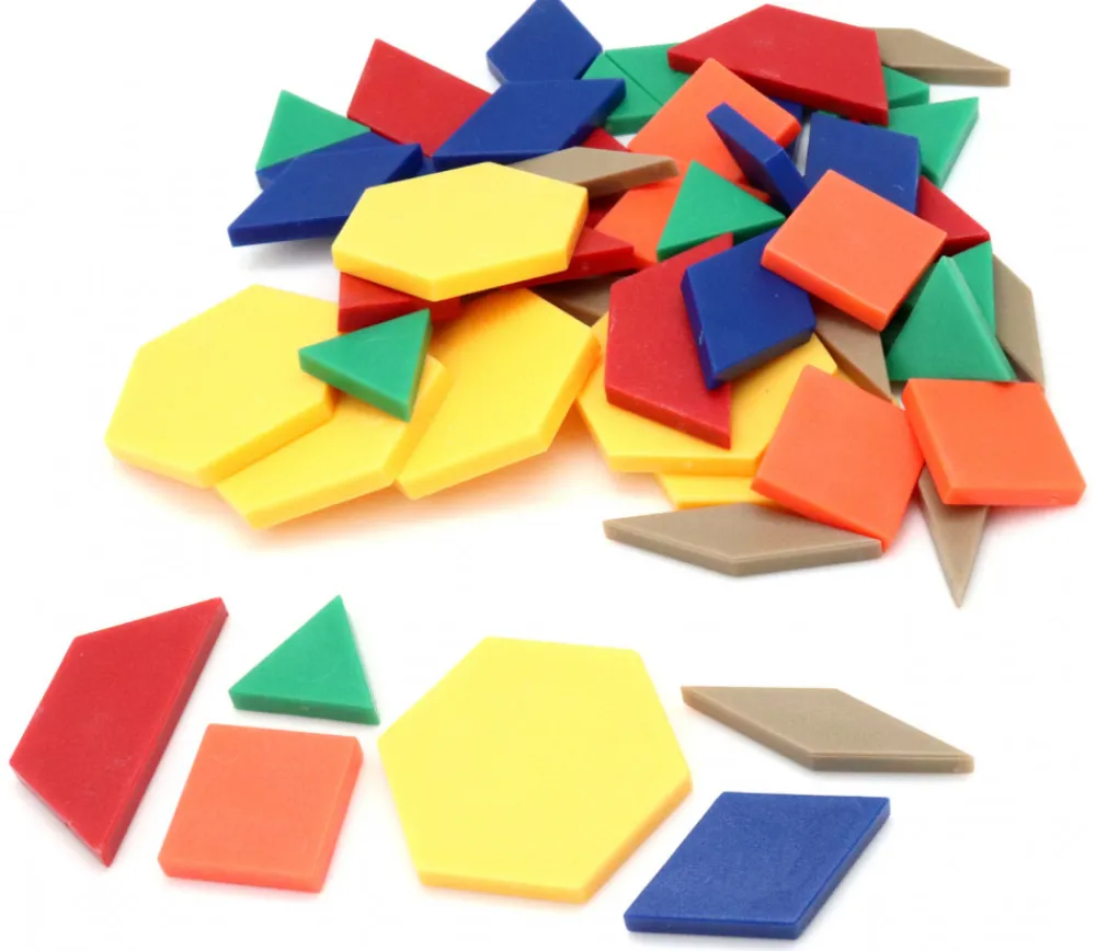 Tout Pour le Jeu 50 Formes géométriques blocs logiques plastique coloré