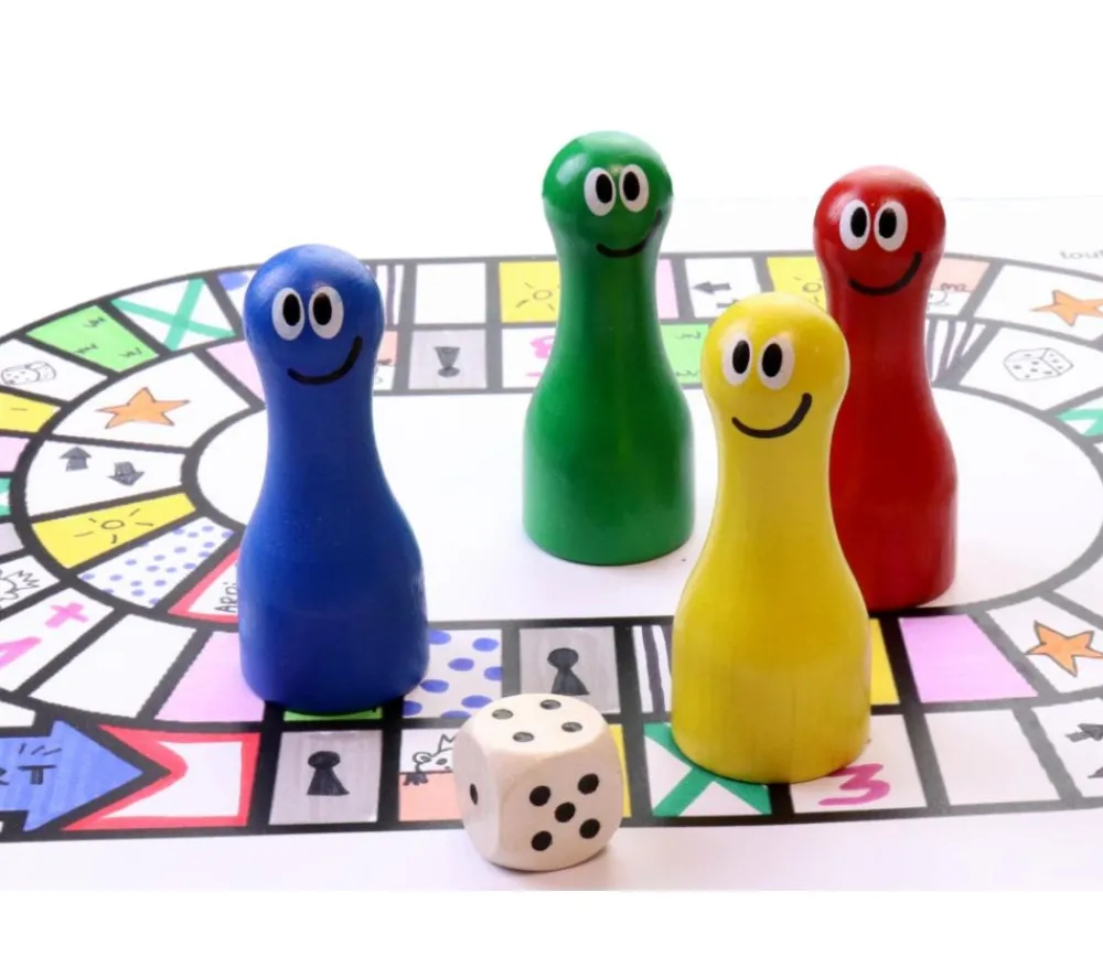 Tout Pour le Jeu 4 Grands Pions personnages rigolos 6 cm