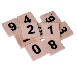 Tout Pour le Jeu 10 jetons bois 0 à 9 carrés et numérotés