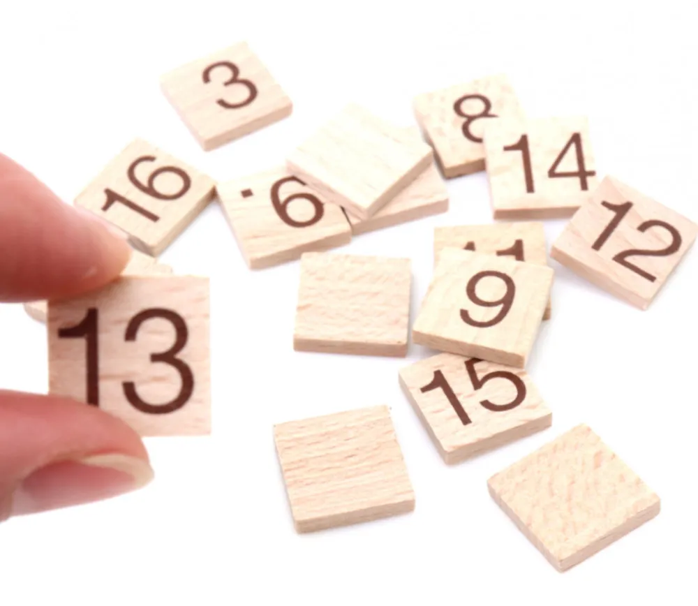 Tout Pour le Jeu 16 jetons bois 1.6 cm numérotés 1 à 16 Carré magique