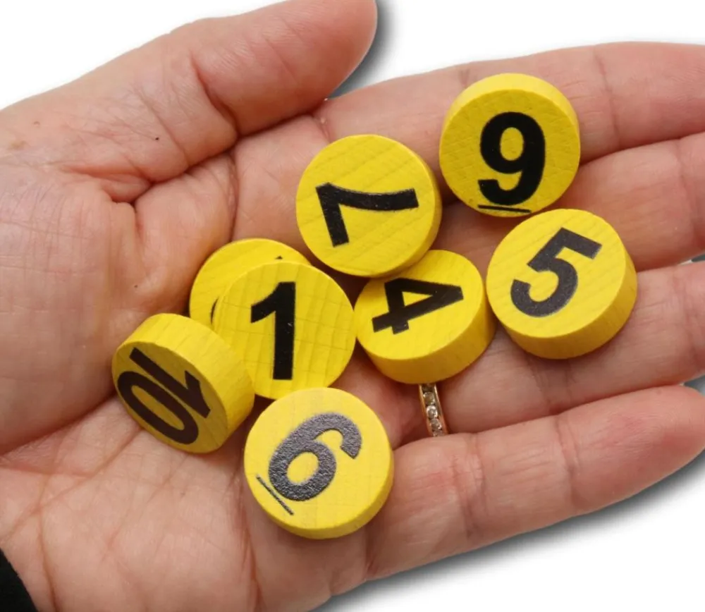 Tout Pour le Jeu 10 Jetons numérotés 1 à 10 bois 21x7mm