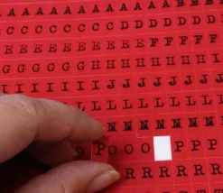 Tout Pour le Jeu 280 Lettres alphabet autocollants 11 mm