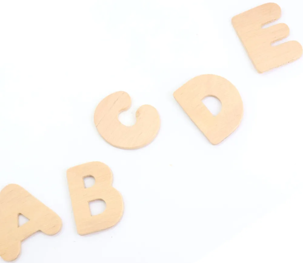 Tout Pour le Jeu 52 lettres alphabet en bois naturel 4.5 cm - 2 x 26 lettres
