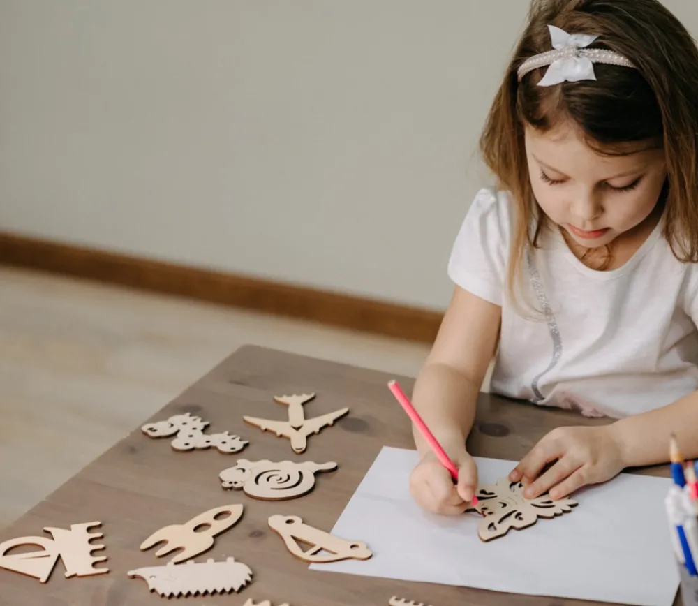 Tout Pour le Jeu 12 outils de traçage en bois formes amusantes