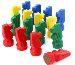 Tout Pour le Jeu 16 petits chevaux en bois - pions de jeux 4 cm