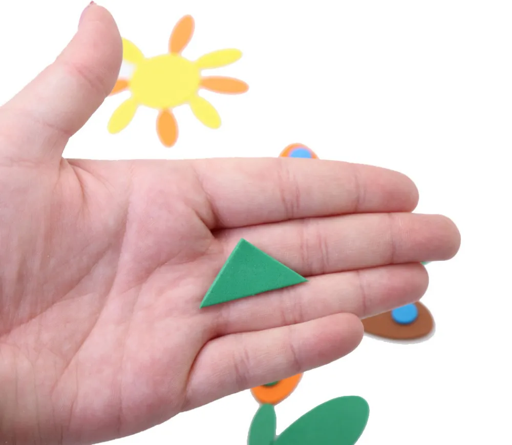 Tout Pour le Jeu 200 Pièces colorées formes mousse fine - Loisirs créatifs