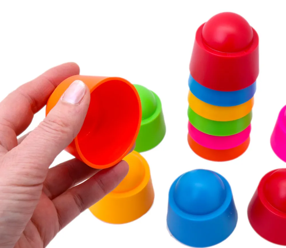 Tout Pour le Jeu 60 pions chapeaux 5 x 6 cm empilables pour jeux