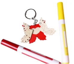 Tout Pour le Jeu 12 Porte-clés animaux bois à peindre avec coeur surprise