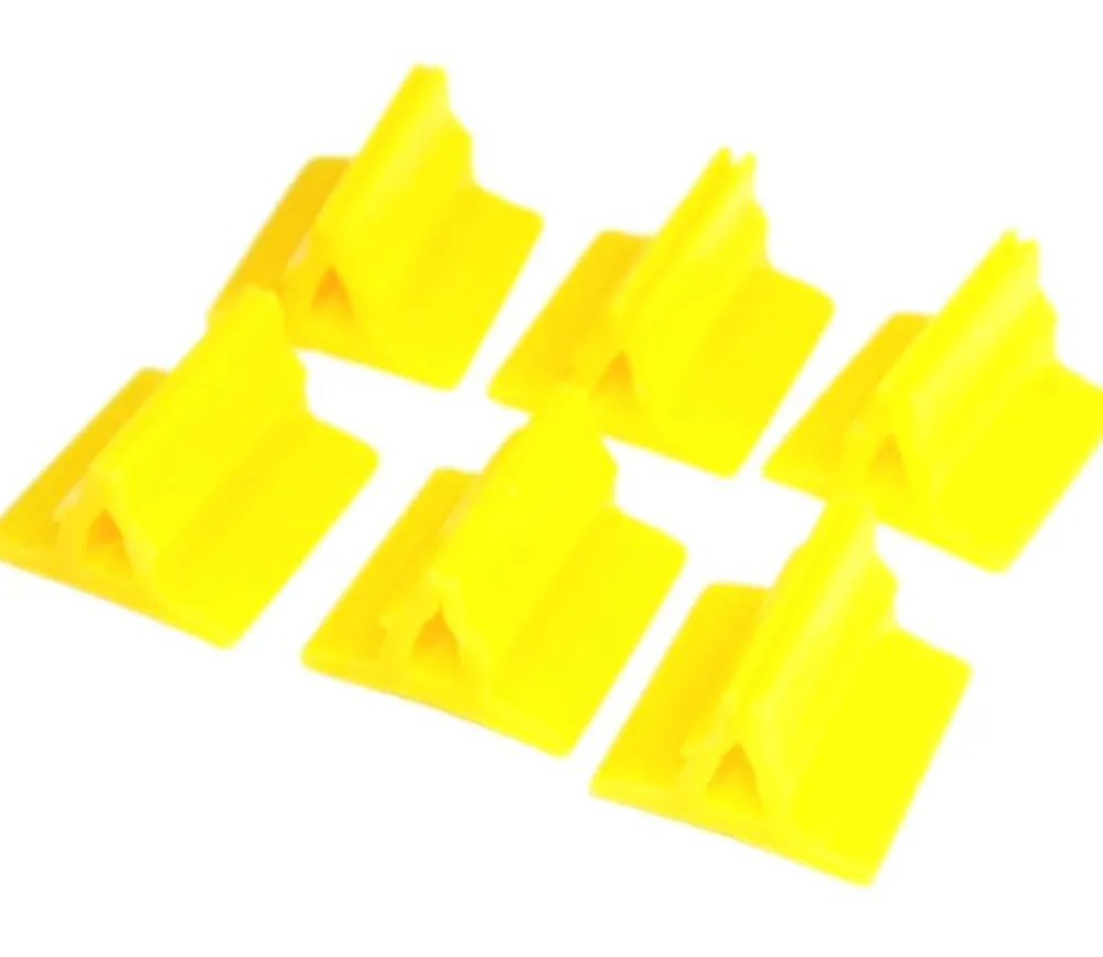 Tout Pour le Jeu 6 Supports de pions multicolores avec clips - socles