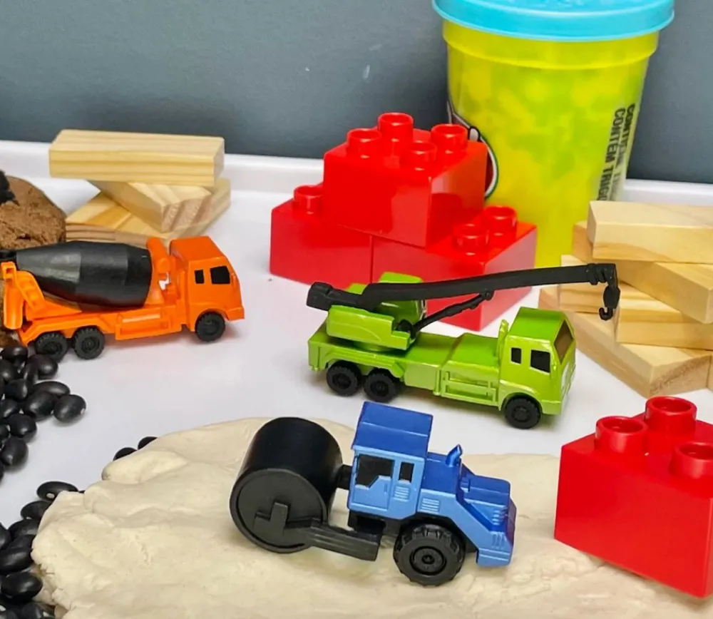Tout Pour le Jeu 6 véhicules figurines de jeux "sur le chantier"