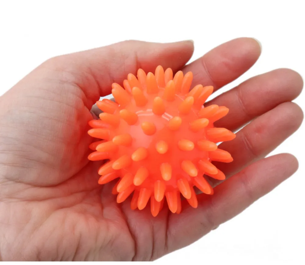 Tout Pour le Jeu Balle sensorielle à picots hérisson 6 cm
