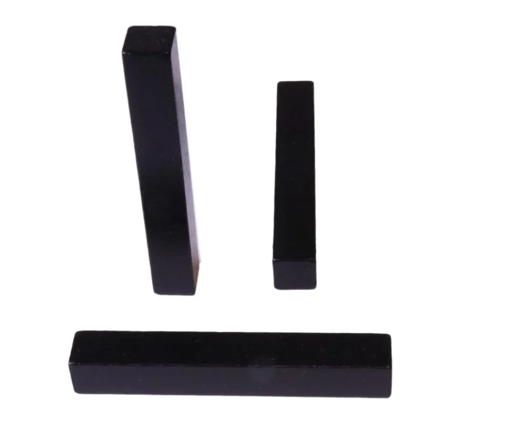 Tout Pour le Jeu Batonnet bûchette en bois 7 cm noir - 10x10x70 mm