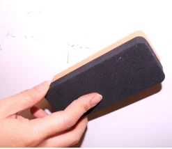 Tout Pour le Jeu Brosse éponge pour nettoyer ardoise, tableau blanc