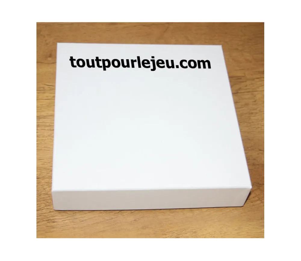 Tout Pour le Jeu C1C Boite jeu carré avec cale 220 x 220 x 48 mm blanche à personnaliser