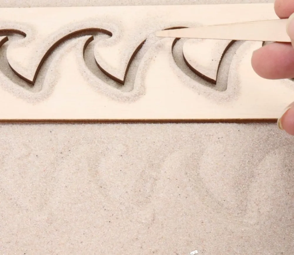 Tout Pour le Jeu Coffret de traçage 12 pochoirs en bois Montessori