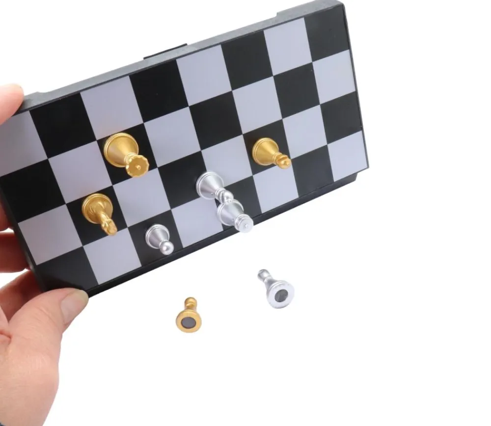 Tout Pour le Jeu Coffret Mini Echecs magnétiques de voyage