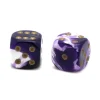 Tout Pour le Jeu Dé à jouer marbré violet/blanc 16 mm