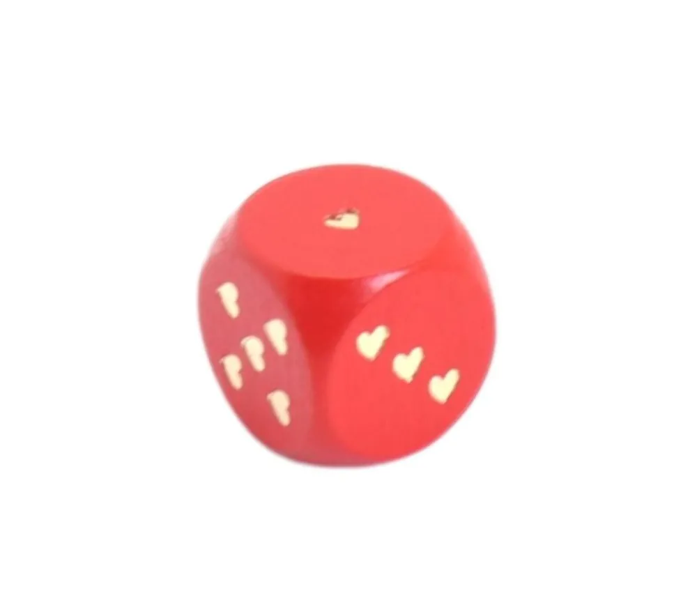 Tout Pour le Jeu Dé en bois rouge avec coeurs dorés 1.6 cm Amour