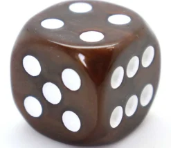 Tout Pour le Jeu dé marbré 2 cm (couleur mise au hasard)