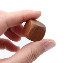 Tout Pour le Jeu Dé neutre en bois 20 mm en Sipo