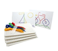 Tout Pour le Jeu Jeu de laçage : 4 plateaux associables + 16 lacets + 4 crayons