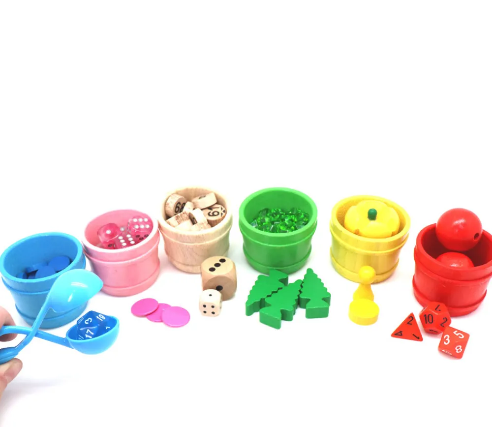 Tout Pour le Jeu Mini baquet coloré 4.5 x 5.9 cm - panier rond bois à l'unité