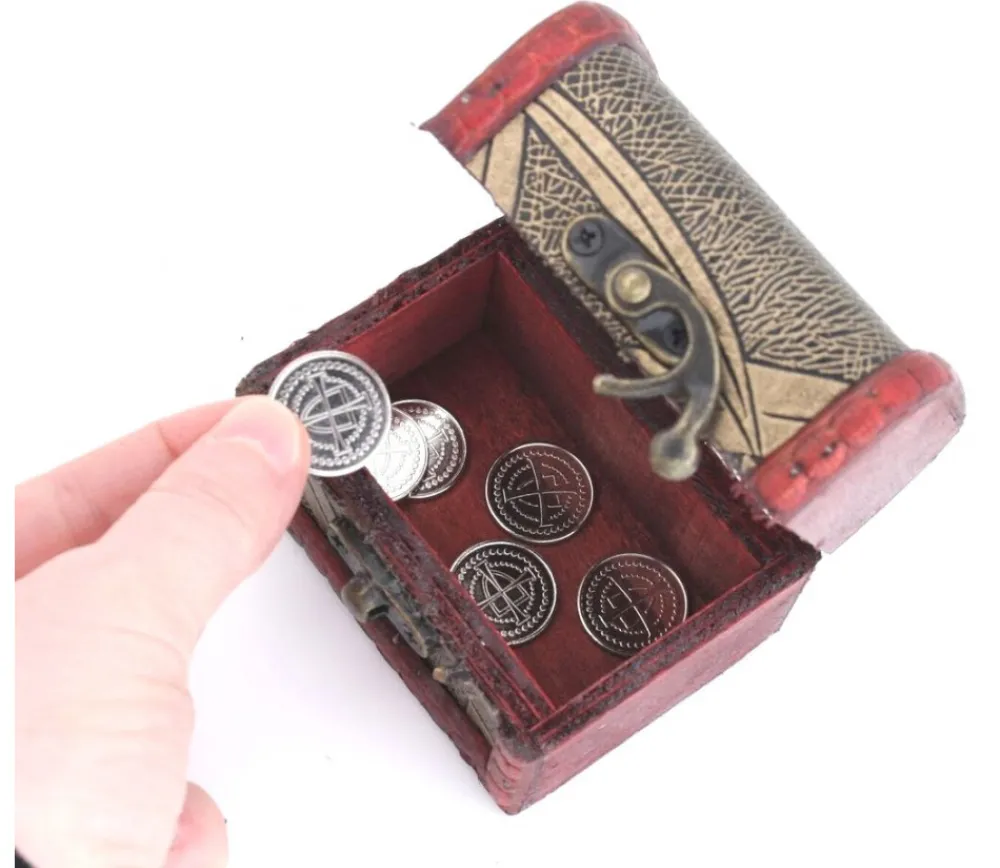 Tout Pour le Jeu Mini coffre bois décoré 7 x 5.5 x 6 cm pour trésor