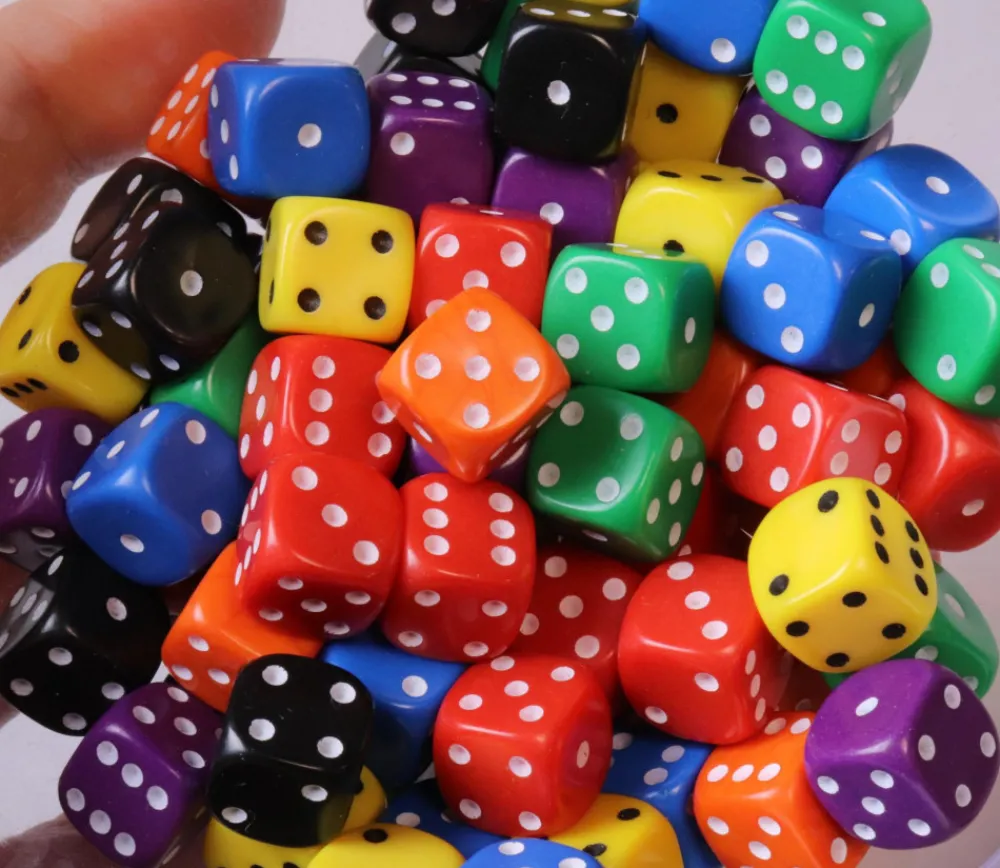 Tout Pour le Jeu Mini Dé à jouer coloré 1 cm points de 1 à 6 couleur au hasard
