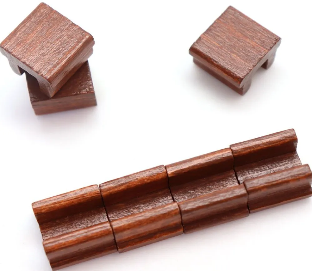 Tout Pour le Jeu Mini table bois 1.6 x 1.5 x 1 cm