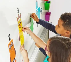 Tout Pour le Jeu Numberblocks repositionnables pour surfaces lisses : chiffres, personnages