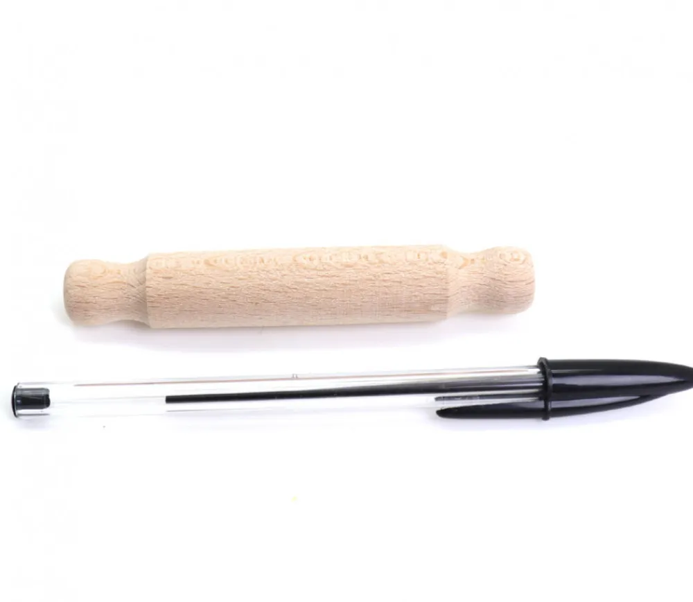 Tout Pour le Jeu Petit rouleau à pâtisserie en bois de 10.7 cm