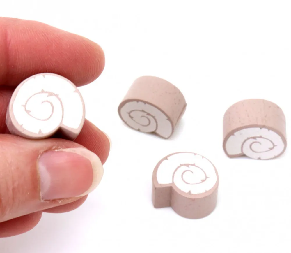 Tout Pour le Jeu Pion de jeu escargot en bois 18 x 15 x 10 mm