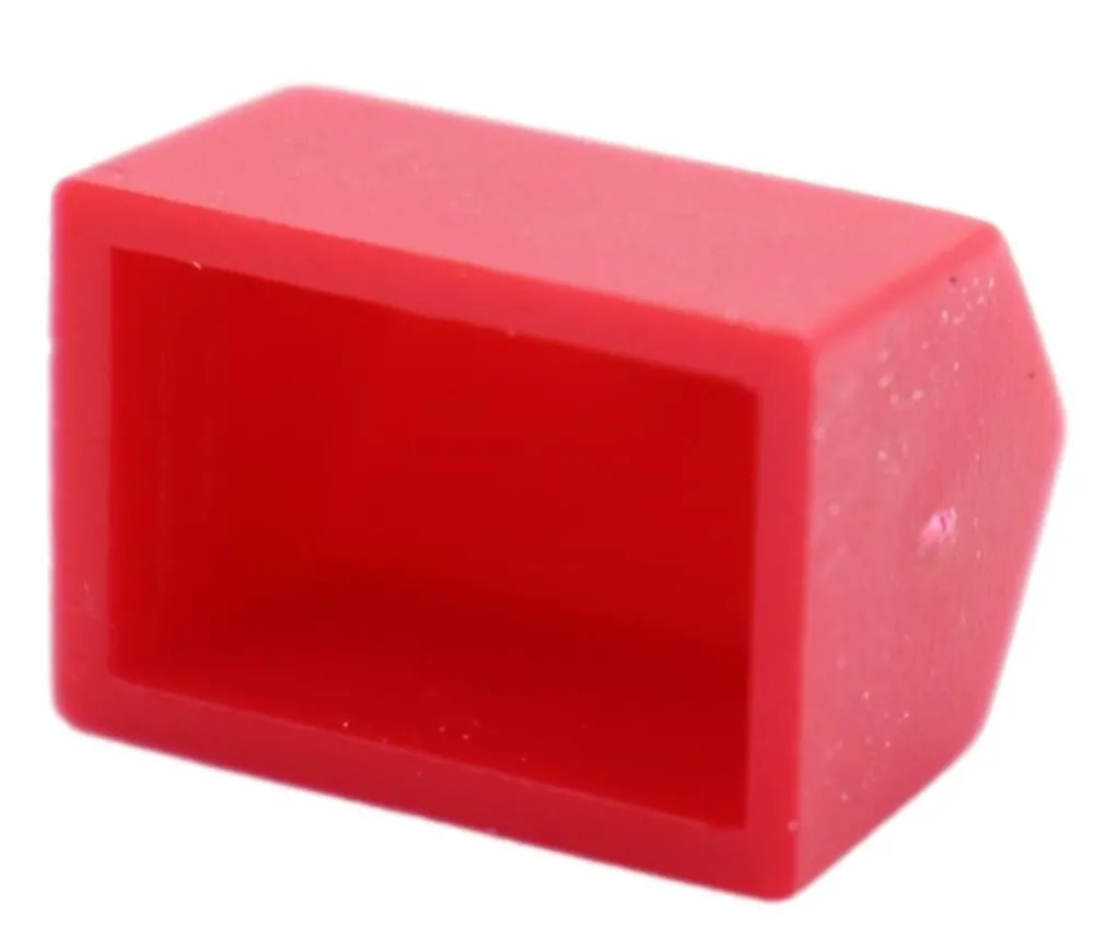 Tout Pour le Jeu Pion hotel rouge en plastique 19 x 13 X 13 mm
