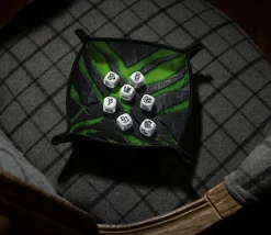 Tout Pour le Jeu Piste de dés souple verte et noire 21x 21 cm