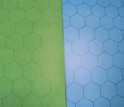 Tout Pour le Jeu Tapis de jeu recto bleu - verso vert battlemap hexagone effaçable plateau 66 x 60 cm