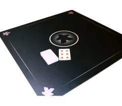 Tout Pour le Jeu Tapis Meeple noir Multijeux 60x60 cm