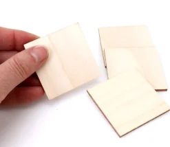 Tout Pour le Jeu Tuile carrée 5 x 5 cm en bois CP brut