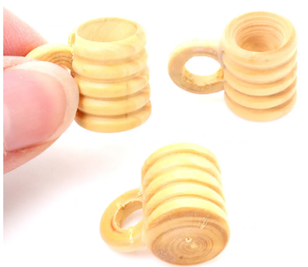 Tout Pour le Jeu Verre à bière miniature en bois - pion chope 20 x 13 x 23 mm