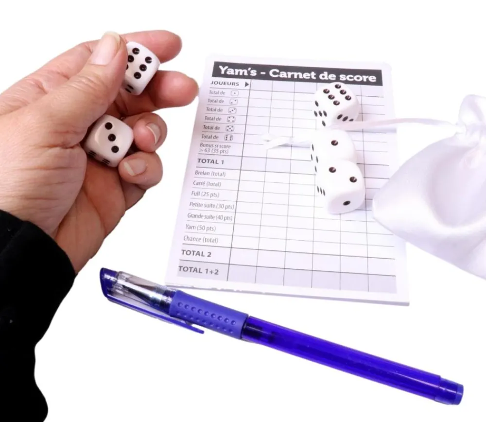Tout Pour le Jeu Yam's 5 dés + 1 bloc de score